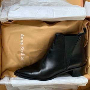 Acne studios Jensen grain boots